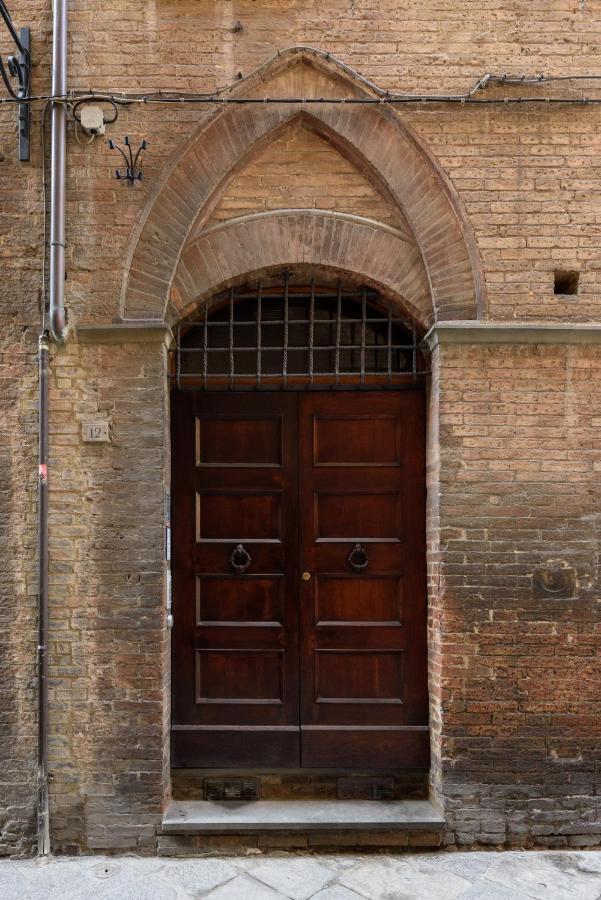 Appartamento Panoramico San Martino 12 Siena Bagian luar foto