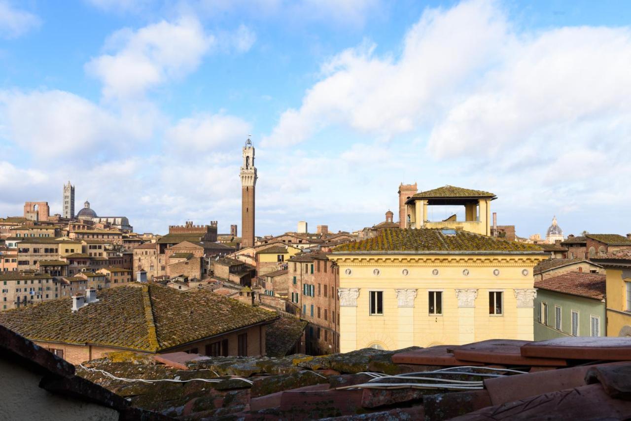 Appartamento Panoramico San Martino 12 Siena Bagian luar foto